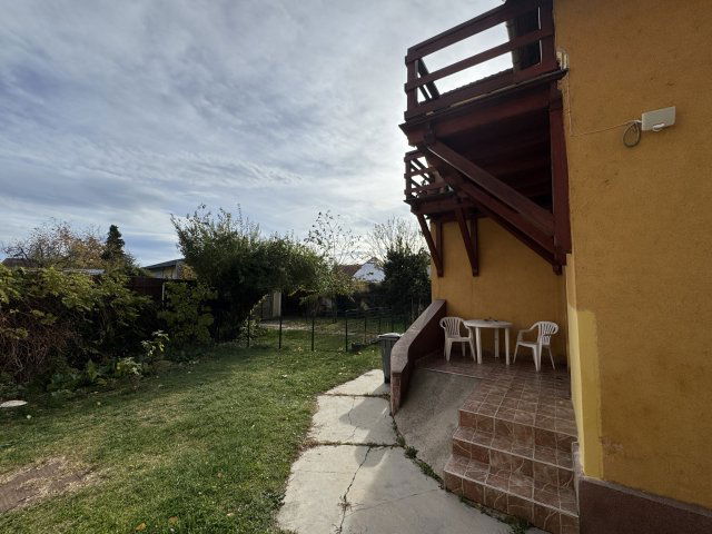 Eladó családi ház, Veszprémben 95.9 M Ft, 6 szobás