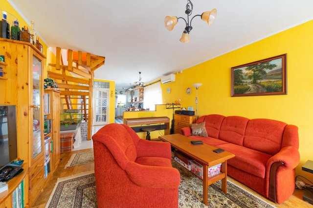 Eladó ikerház, Budapesten, XVIII. kerületben 99.99 M Ft, 3 szobás