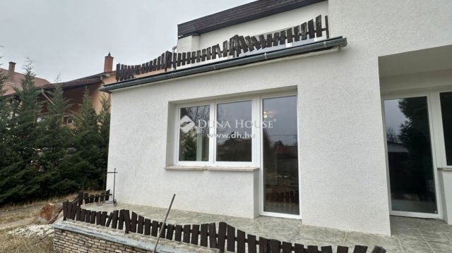 Eladó családi ház, Veresegyházon 129 M Ft, 5 szobás