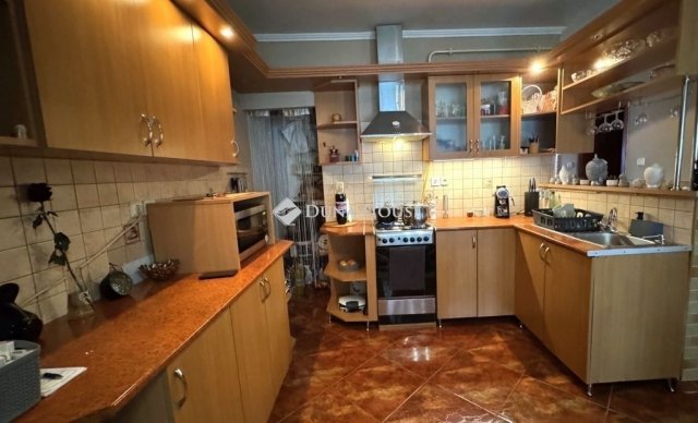 Eladó ikerház, Hajdúsámsonon 68.9 M Ft, 4 szobás