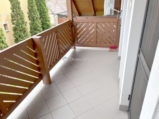 Kiadó téglalakás, albérlet, Kiskunhalason 160 E Ft / hó