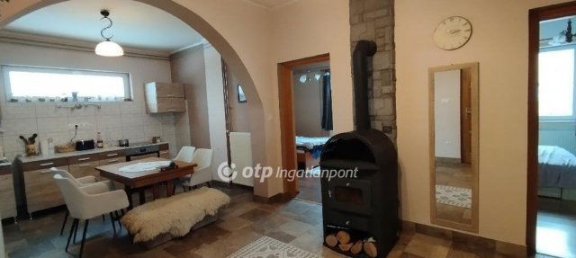 Eladó családi ház, Jánoshidán 36 M Ft, 2+1 szobás