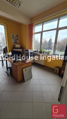 Kiadó iroda, Budapesten, X. kerületben, Fehér úton