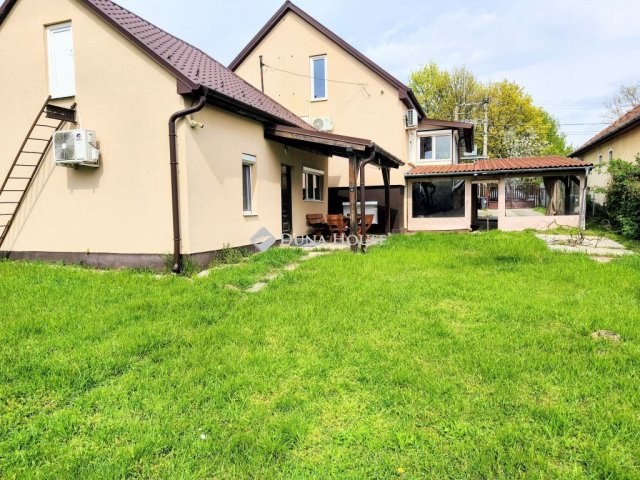 Eladó családi ház, Kerepesen, Vörösmarty utcában 115 M Ft