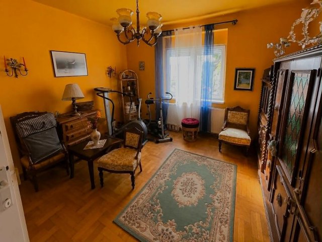 Eladó ikerház, Budapesten, XV. kerületben 85 M Ft, 5 szobás
