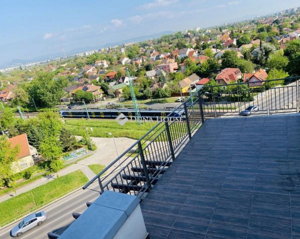 Eladó téglalakás, Budapesten, XIV. kerületben 75 M Ft, 2 szobás