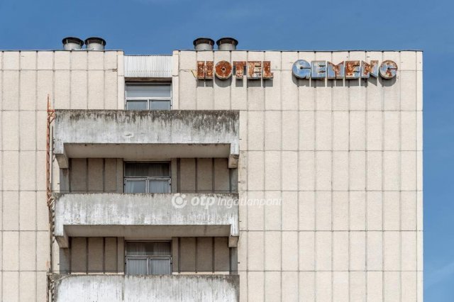 Eladó hotel, Szekszárdon 1300 M Ft / költözzbe.hu