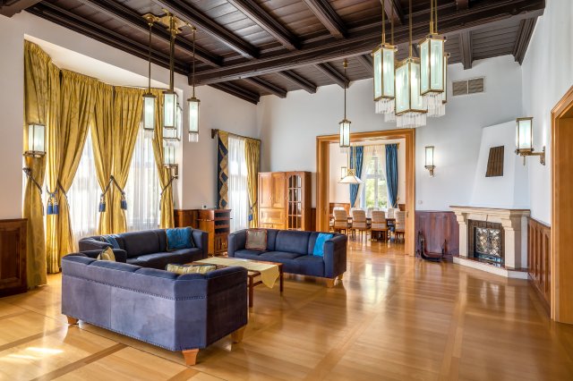 Eladó családi ház, Verőcén 848 M Ft, 15 szobás