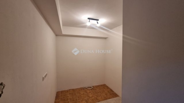 Eladó téglalakás, Budapesten, XIX. kerületben 84.9 M Ft