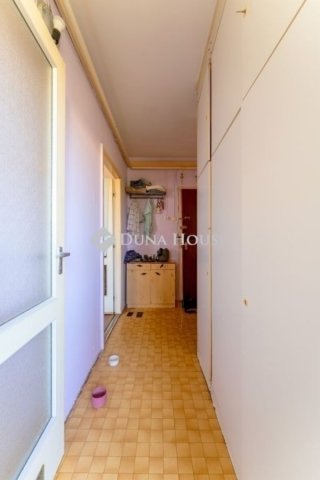 Eladó panellakás, Budapesten, XXI. kerületben 53.9 M Ft, 2 szobás