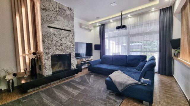 Eladó ikerház, Nyíregyházán 119.99 M Ft, 4 szobás