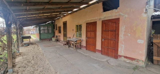 Eladó mezogazdasagi ingatlan, Cegléden 17 M Ft, 1 szobás