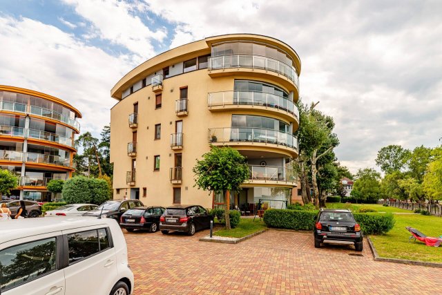 Eladó téglalakás, Siófokon 385 M Ft, 3 szobás