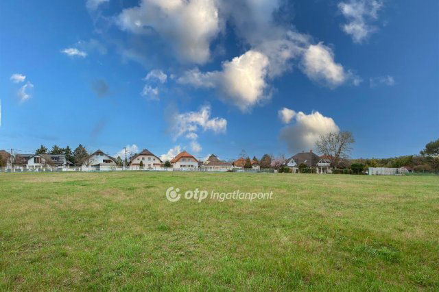 Eladó telek, Budapesten, XVI. kerületben 111.65 M Ft