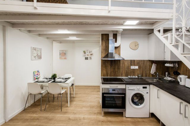 Eladó téglalakás, VI. kerületben, Bajcsy-Zsilinszky úton