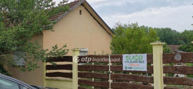 Eladó családi ház, Létavértesen 22.9 M Ft, 2 szobás