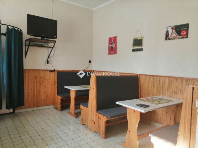 Eladó üzlethelyiség, Etén 37.5 M Ft / költözzbe.hu