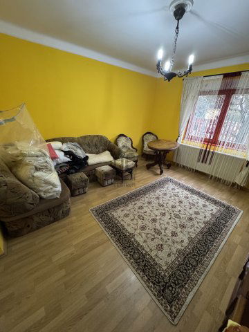 Eladó családi ház, Budapesten, III. kerületben 180 M Ft