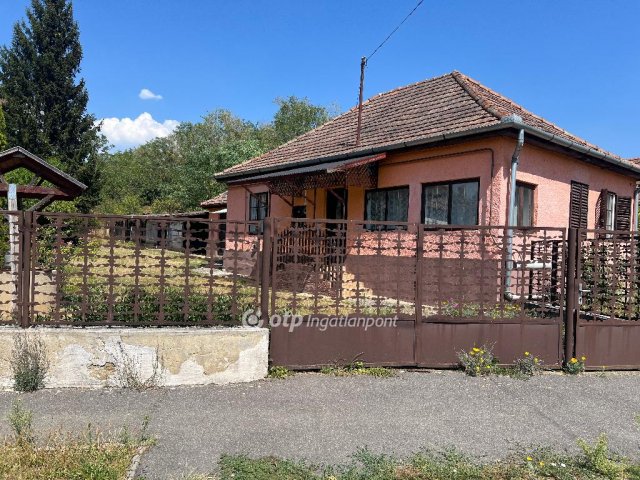 Eladó családi ház, Pétervásárán 14.1 M Ft, 2 szobás