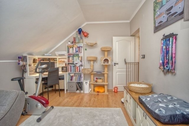 Eladó téglalakás, Budapesten, XVII. kerületben 85.9 M Ft