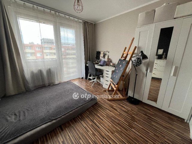 Eladó panellakás, Budapesten, XV. kerületben 67.9 M Ft