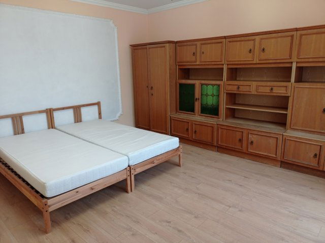 Kiadó téglalakás, albérlet, Debrecenben 185 E Ft / hó, 2 szobás