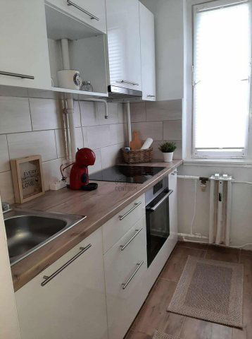 Eladó panellakás, Budapesten, XVIII. kerületben, Havanna utcában