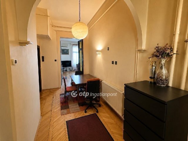 Eladó téglalakás, Budapesten, IX. kerületben 99 M Ft, 3 szobás