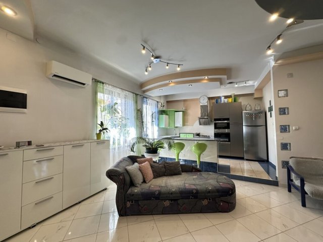 Eladó téglalakás, Budapesten, XX. kerületben 99 M Ft, 3 szobás