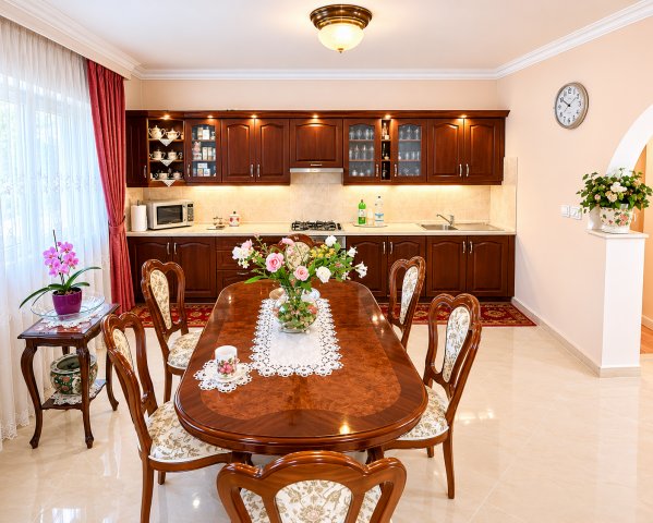 Eladó családi ház, Debrecenben 99.9 M Ft, 4 szobás