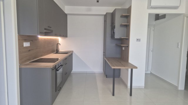 Kiadó téglalakás, albérlet, Győrött 290 E Ft / hó, 3 szobás