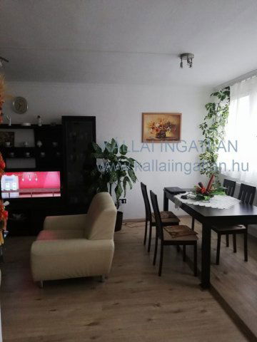 Eladó téglalakás, Nyíregyházán 62 M Ft, 2 szobás