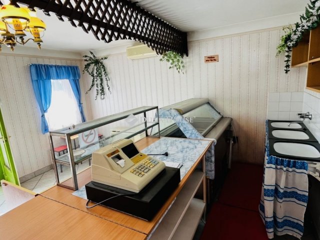 Eladó üzlethelyiség, Tápiószecsőn 29.9 M Ft