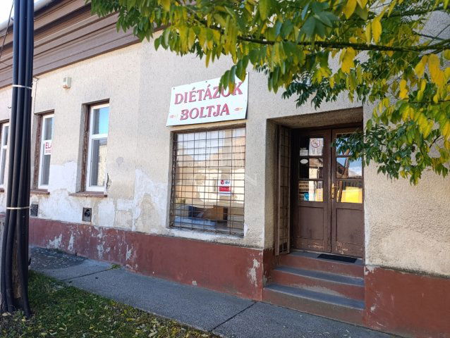 Eladó ipari ingatlan, Baján 75 M Ft / költözzbe.hu