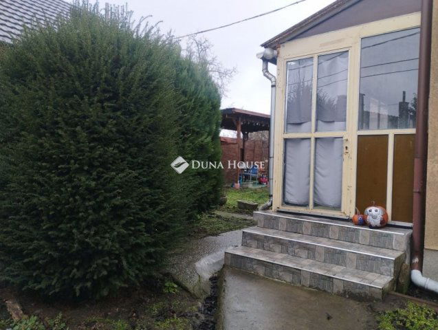 Eladó családi ház, Székesfehérvárott 78 M Ft, 3 szobás