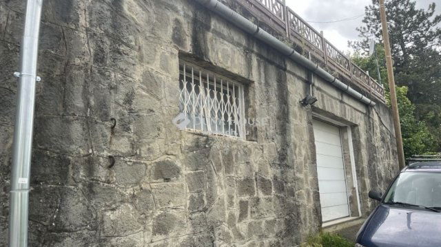 Eladó családi ház, Szentendrén 92.92 M Ft, 2 szobás