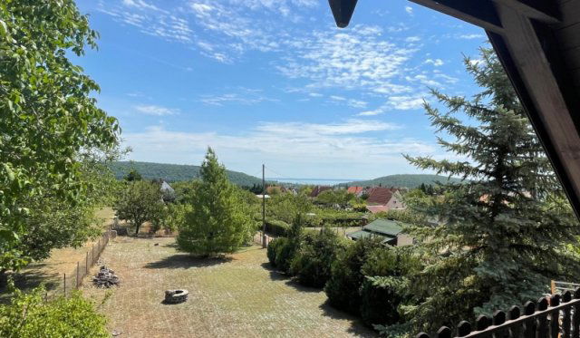 Eladó nyaraló, Felsőörsön 59 M Ft, 1+2 szobás