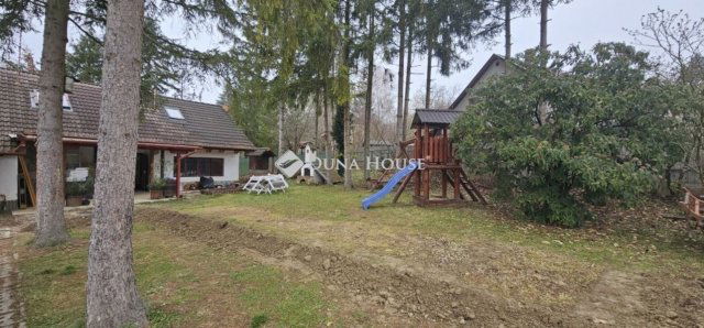 Eladó ikerház, Orfűn 34.99 M Ft, 3 szobás / költözzbe.hu