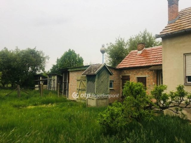 Eladó családi ház, Felsőszentmártonon 20 M Ft, 4 szobás