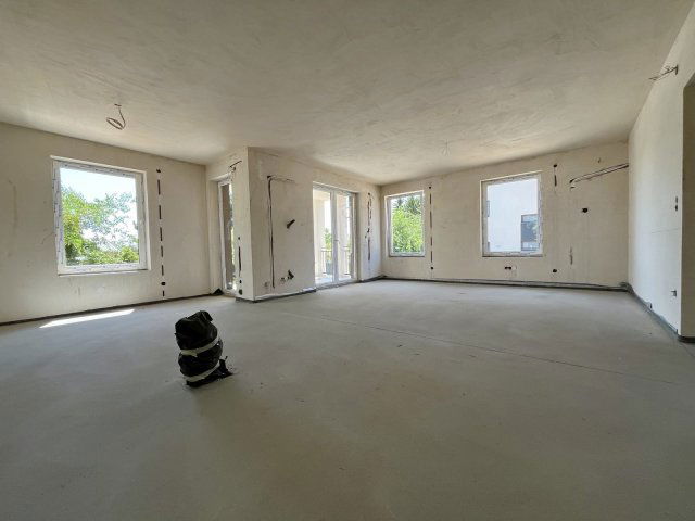 Eladó téglalakás, Gödöllőn 84.99 M Ft, 3 szobás