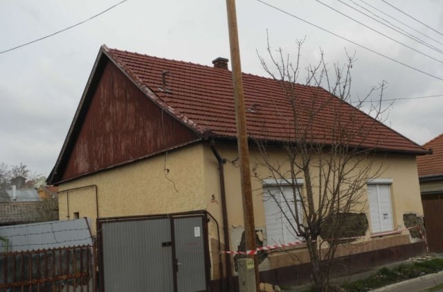Eladó családi ház, Szolnokon, Fürj utcában 14.75 M Ft, 3 szobás