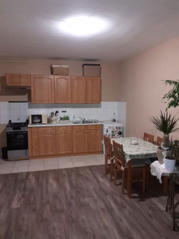 Eladó téglalakás, Veszprémben, Vécsey Károly utcában 49.9 M Ft