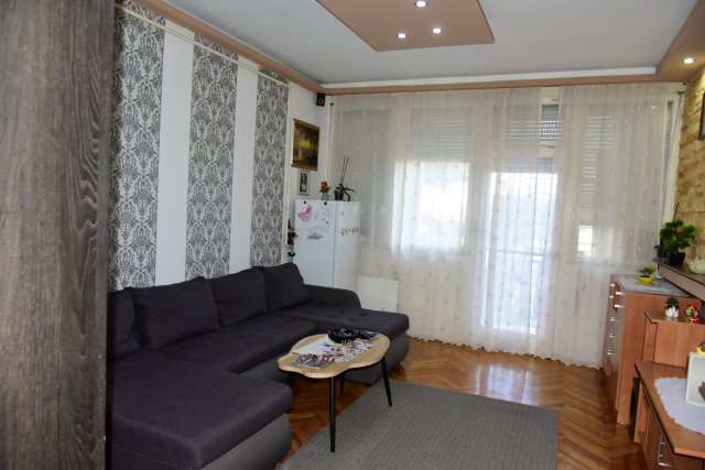 Eladó téglalakás, Debrecenben 69 M Ft, 2 szobás