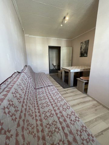 Eladó téglalakás, Tiszaújvárosban 49 M Ft, 3 szobás