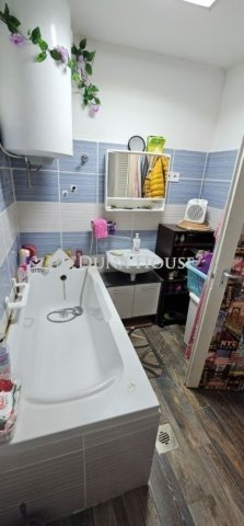 Eladó családi ház, Tápiószecsőn 38.5 M Ft, 3 szobás