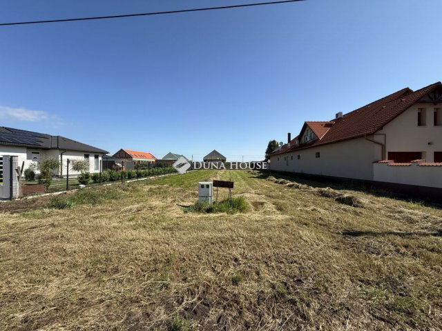 Eladó telek, Deszken 26 M Ft / költözzbe.hu
