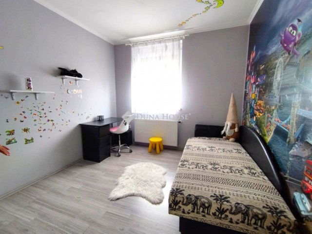 Eladó családi ház, Mohácson 80 M Ft, 4 szobás