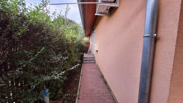 Eladó ikerház, Gödön 86.5 M Ft, 3 szobás / költözzbe.hu