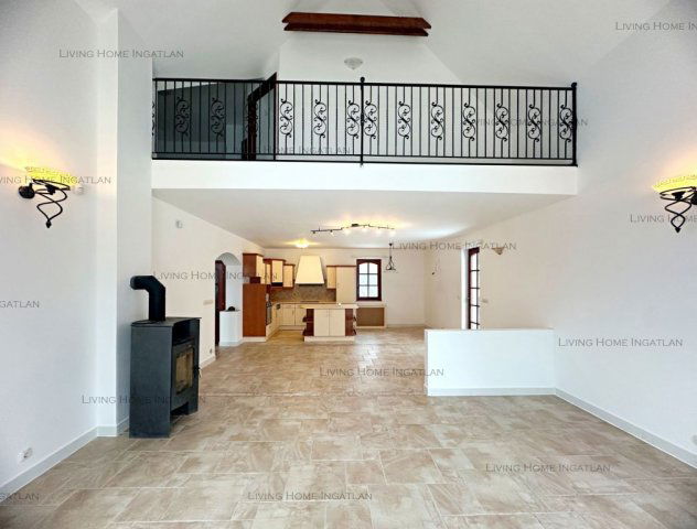 Eladó családi ház, Ürömön 229 M Ft, 5 szobás