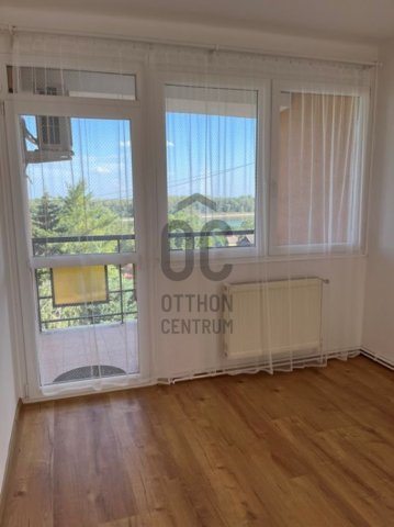 Kiadó téglalakás, albérlet, Pakson 220 E Ft / hó, 3 szobás